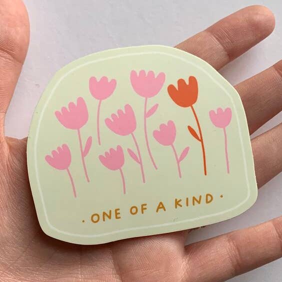 autocollant vinyle - unique en son genre pour la vente par allie biddle