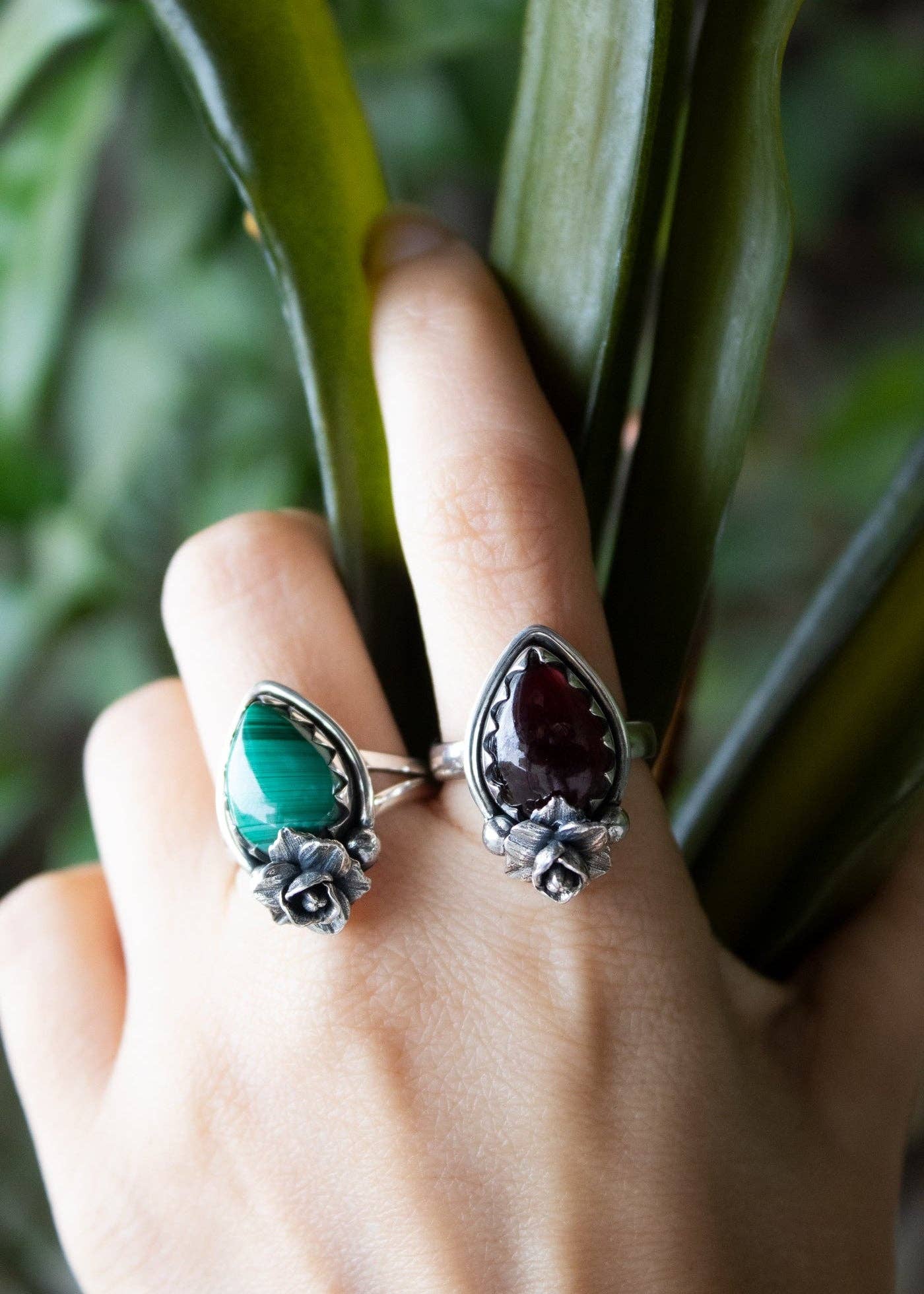 Ambra Jewels - Wholesale Cocktail/Statement Ring - Petite Floral Radiance Malachite Ring, AR-69137