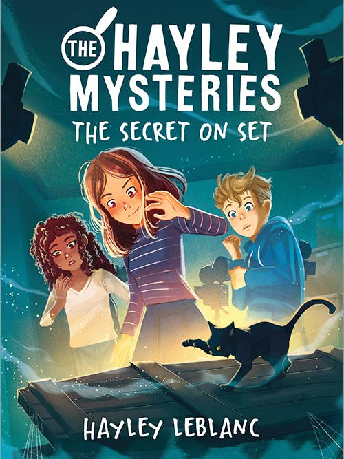 Hayley Mysteries: The Secret on Set for wholesale by Sourcebooks