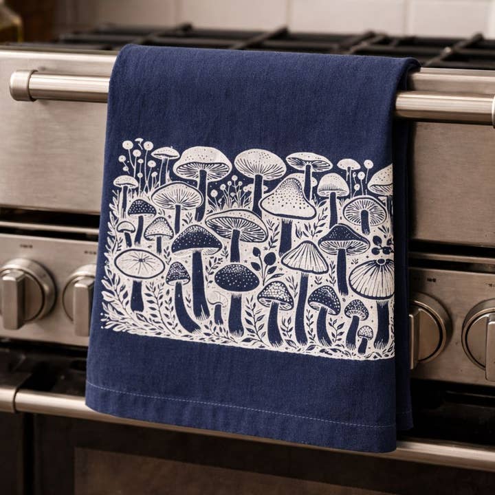 Theedoek/Veld van Paddenstoelen/Linnen/Keukendoek voor wholesale door Your Green Kitchen