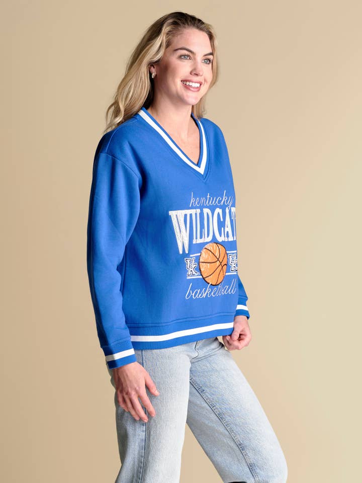 Stewart Simmons - Wholesale Sweatshirt – Women's - The Courtside V-Neck Pullover | Kentucky2