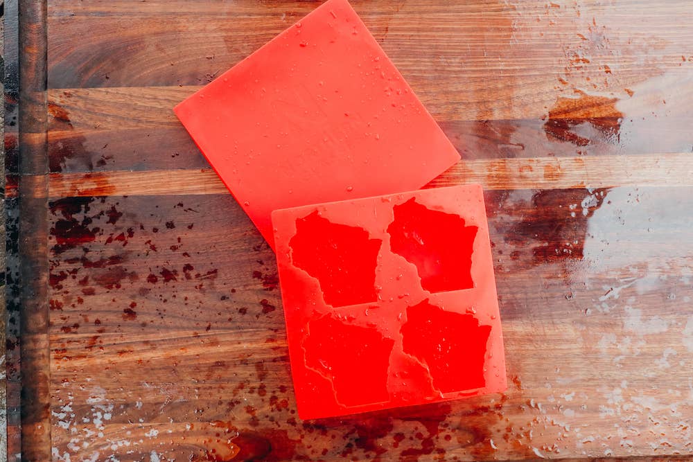 Northern Goods - Wholesale Ice Tray/Mold - Wisconsin Large Ice Cube Tray7