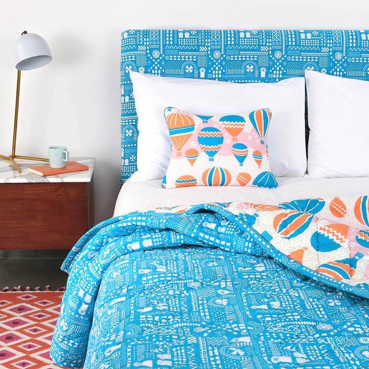 Safomasi - Wholesale Throw Pillow Cover - Balloons at Dawn Cushion Cover1