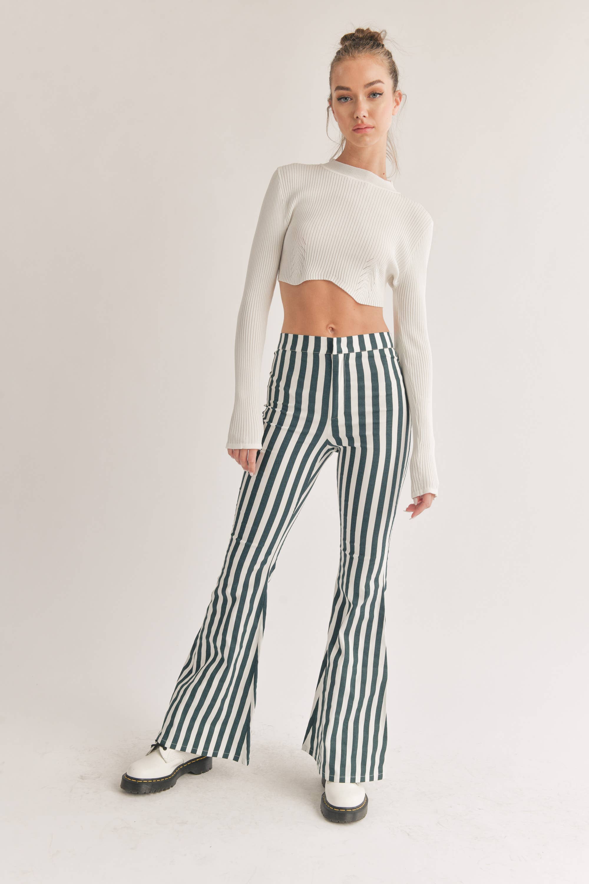 Wholesale IP1260 VERTICAL STRIPED HIGH WAISTED FLARED PANTS for