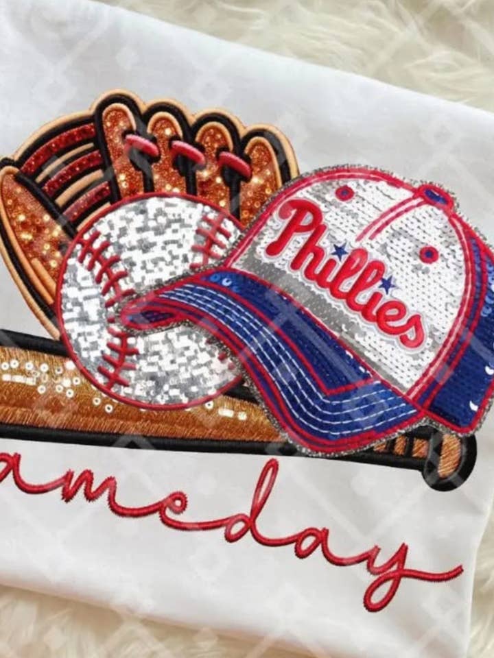 Farm Life Crafting - Wholesale T-Shirt (Graphic) - Women's - Game Day Phillies 0