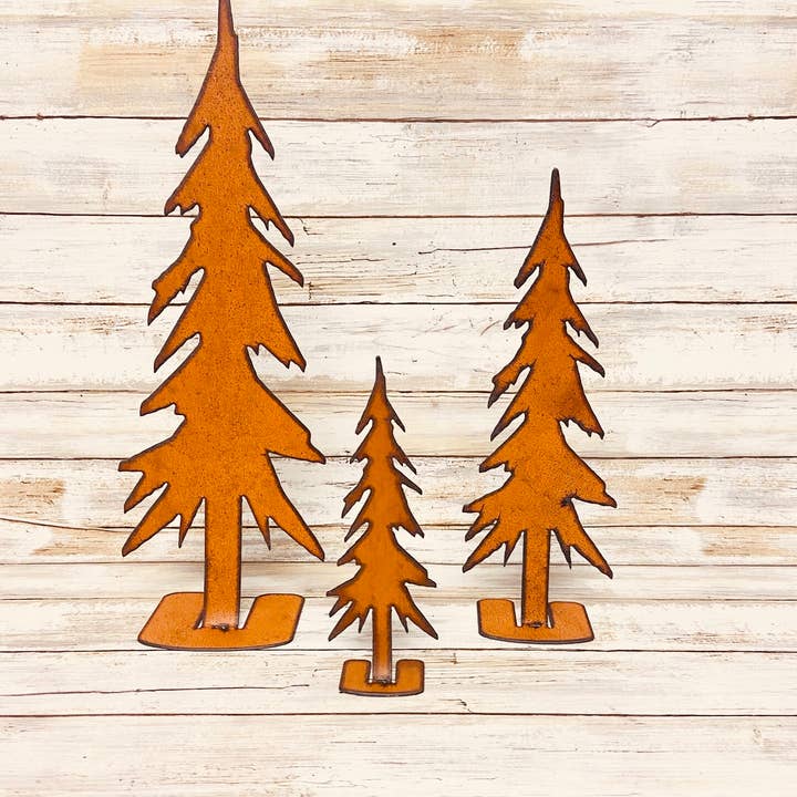 Universal Ironworks USA - Wholesale Christmas Decoration - Pencil Trees Set of 3 Rusty Metal Art