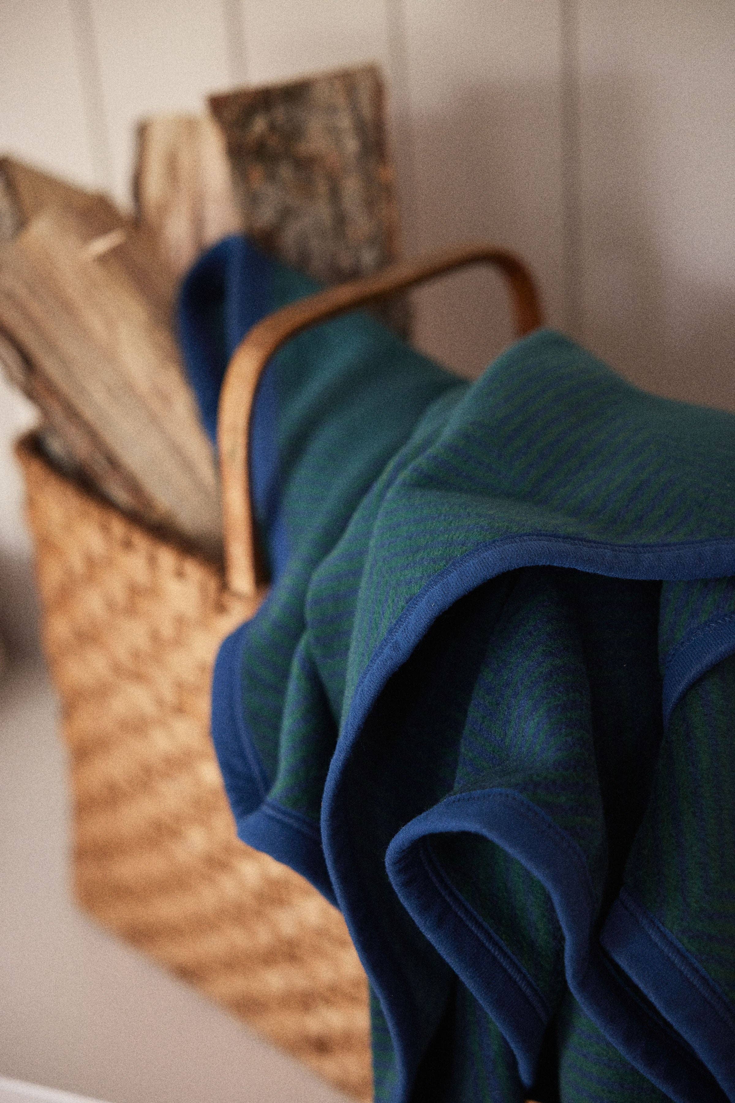 ChappyWrap – wholesale Throw blanket – Harborview Herringbone Blue Spruce Blanket1