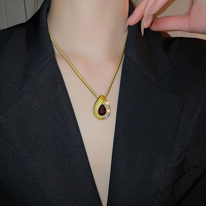 Colar de Gota de Cristal de Moda por atacado de Plush Looks