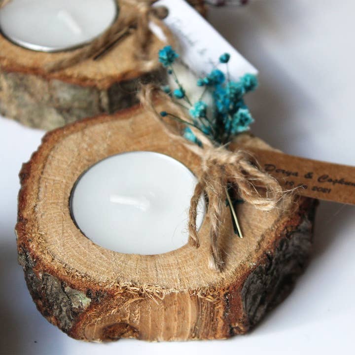 Uniq Favors - Vente Cadeaux pour invités - Bougies en bois, porte-bougies, cadeau personnalisé1