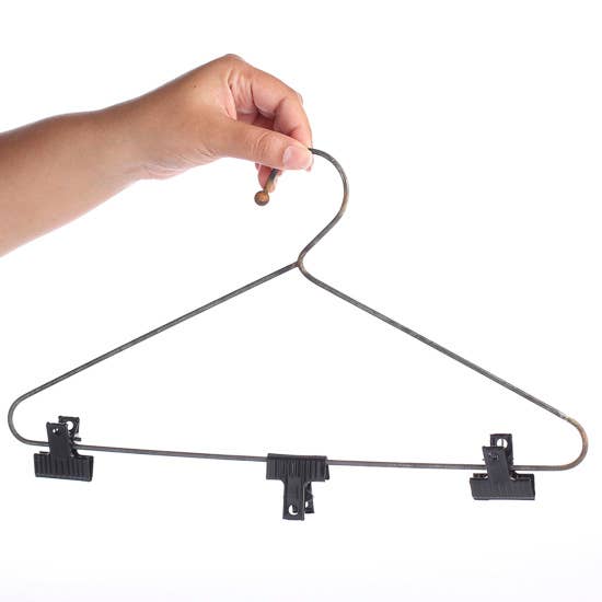 Slidt grå zinktrådsbøjle med klemmer for engroshandel hos Factory Direct Craft