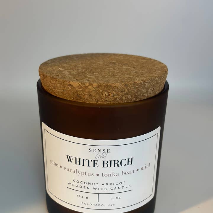 Weiße Birke - 7 oz. Matt Bernsteinfarbene Holzdochtkerze für den Großhandel von Sense