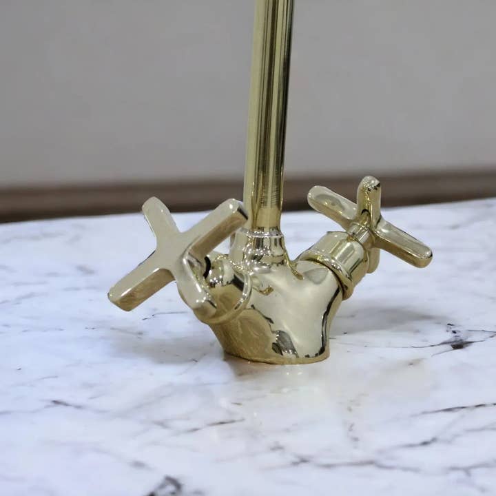 Moroccan Sink – wholesale Köksverktyg/-pryl – Handgjord mässingsblandare för bänkskiva, olackerad patinafinish