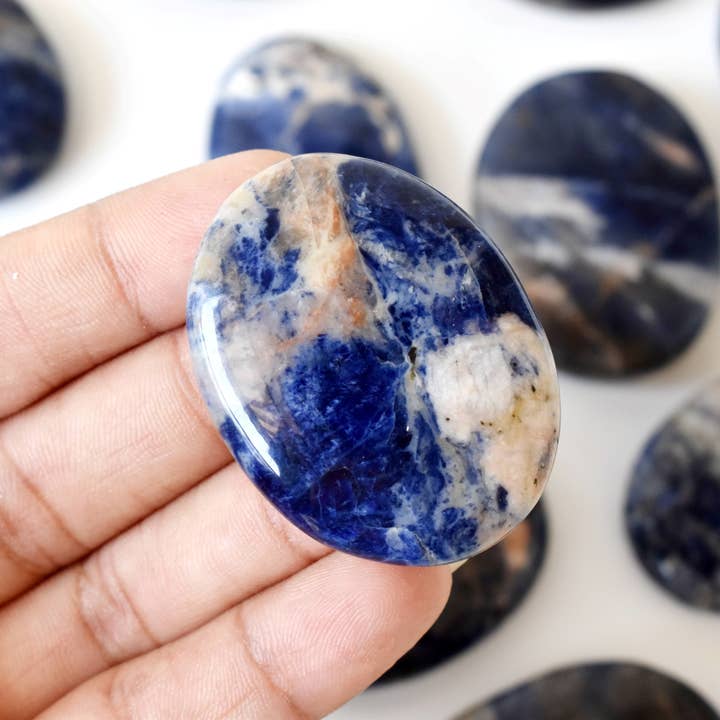 Soothing Crystals – wholesale Spiritual stone/crystal – Palm Stone | Sodalite | Thumb Crystal | Pocket Gemstone