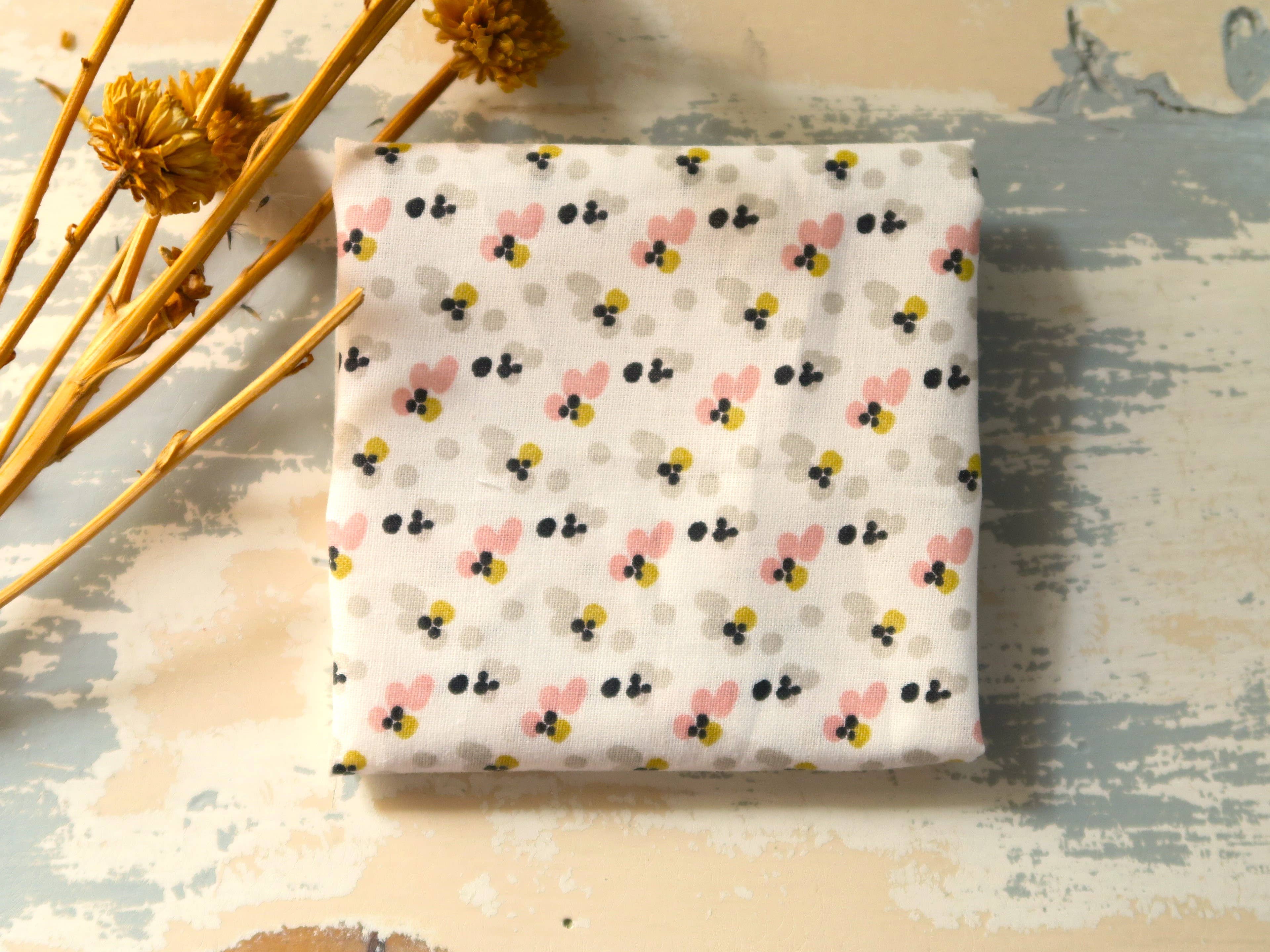 Vagabondes - Wholesale Handkerchief - Unisex - Washable and reusable fabric handkerchief1