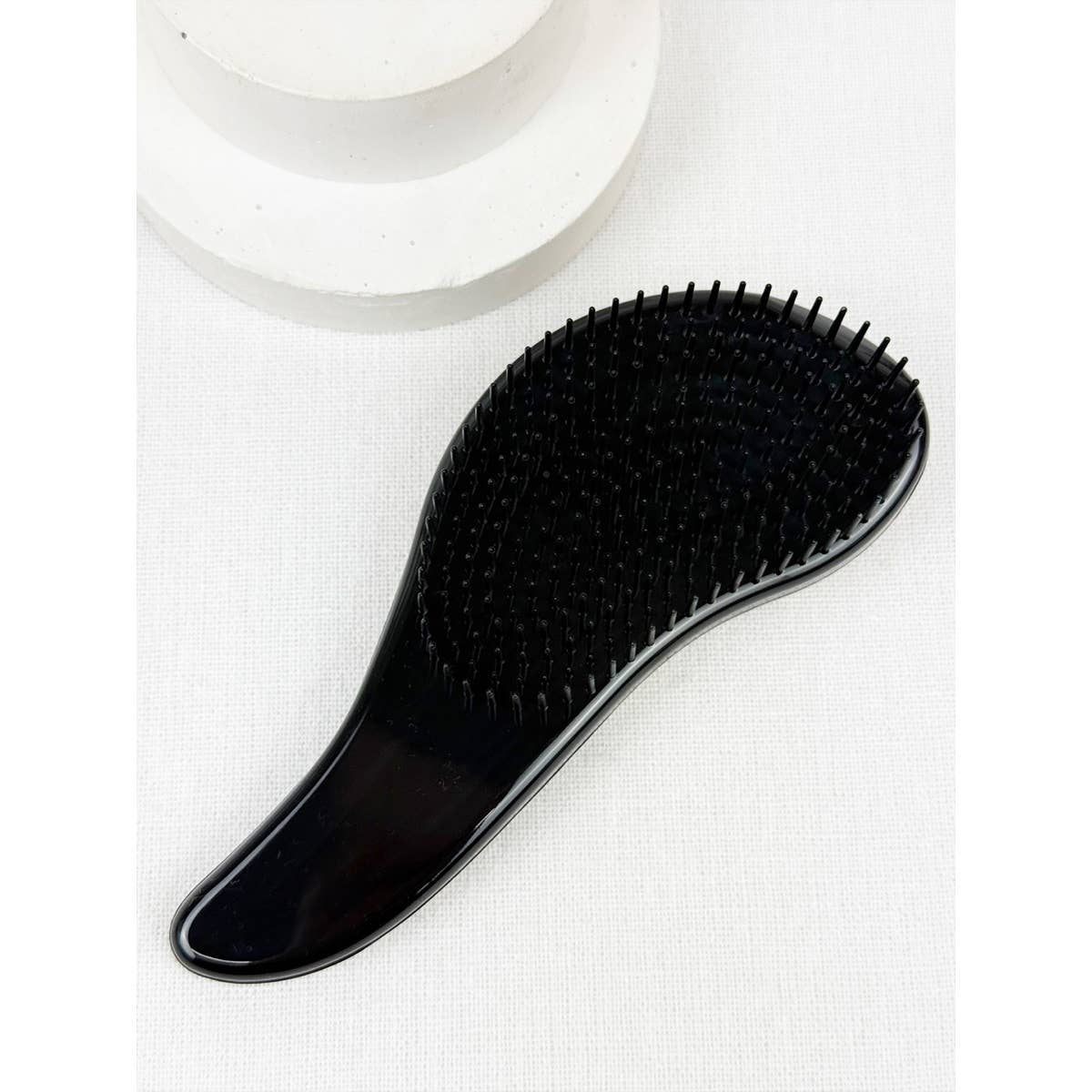 Glide on Easy Grip Leopard Print Hair Brush for wholesale on Faire3