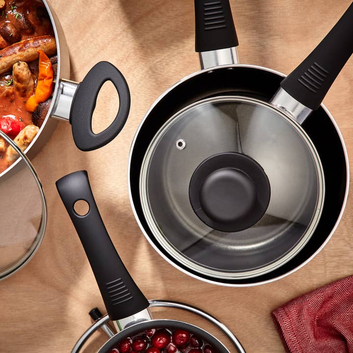 Judge UK - Wholesale Saucepan - Judge Everyday, 16cm Saucepan, 1.2L, Non-Stick