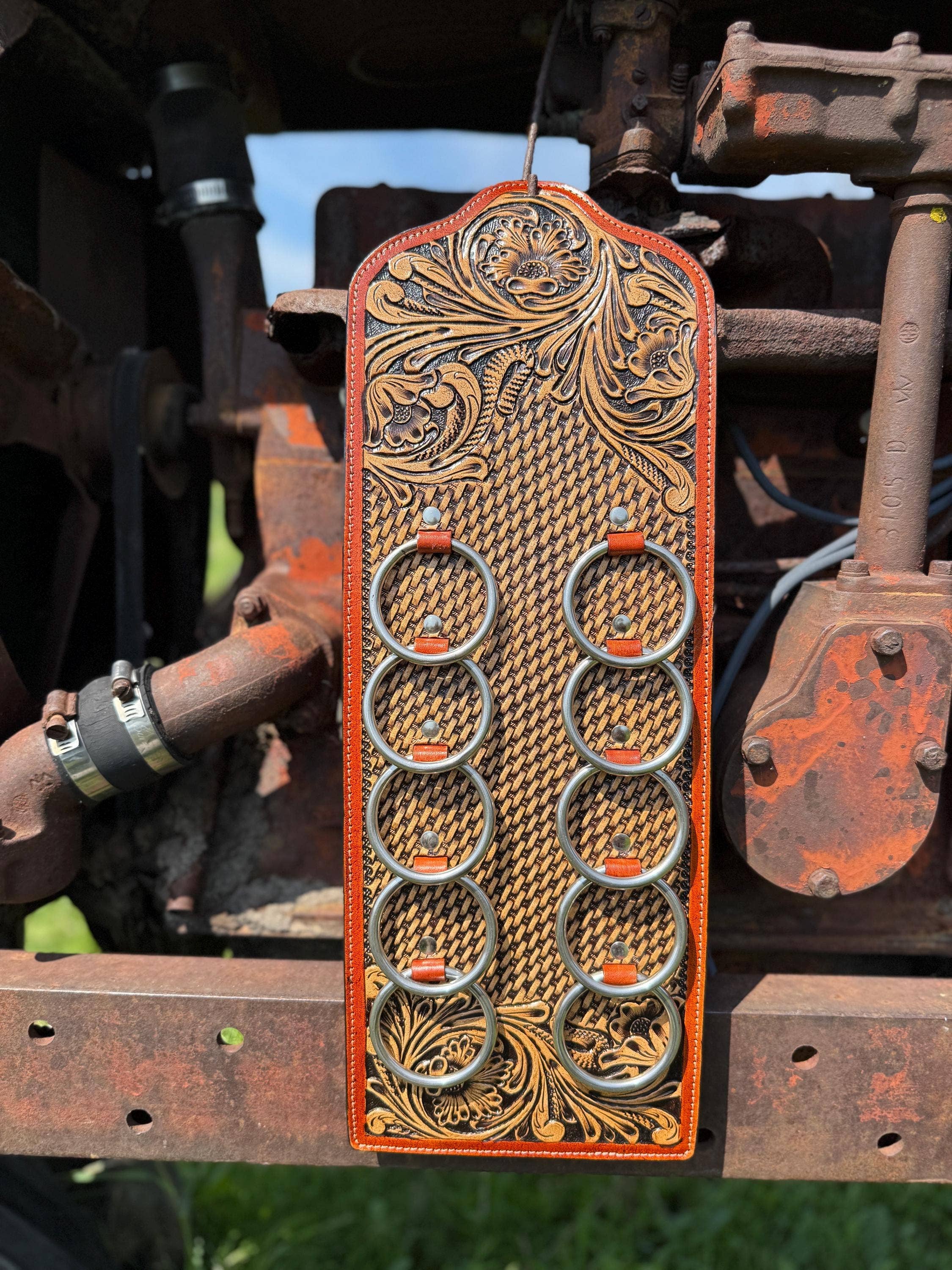 Double B Wild Rags – Großhandel Schal – Damen – Echter Western-Tooling-Leder-Wild-Rag-Schalhalter Keeper ein Double B Wild Rags Exklusiv.7