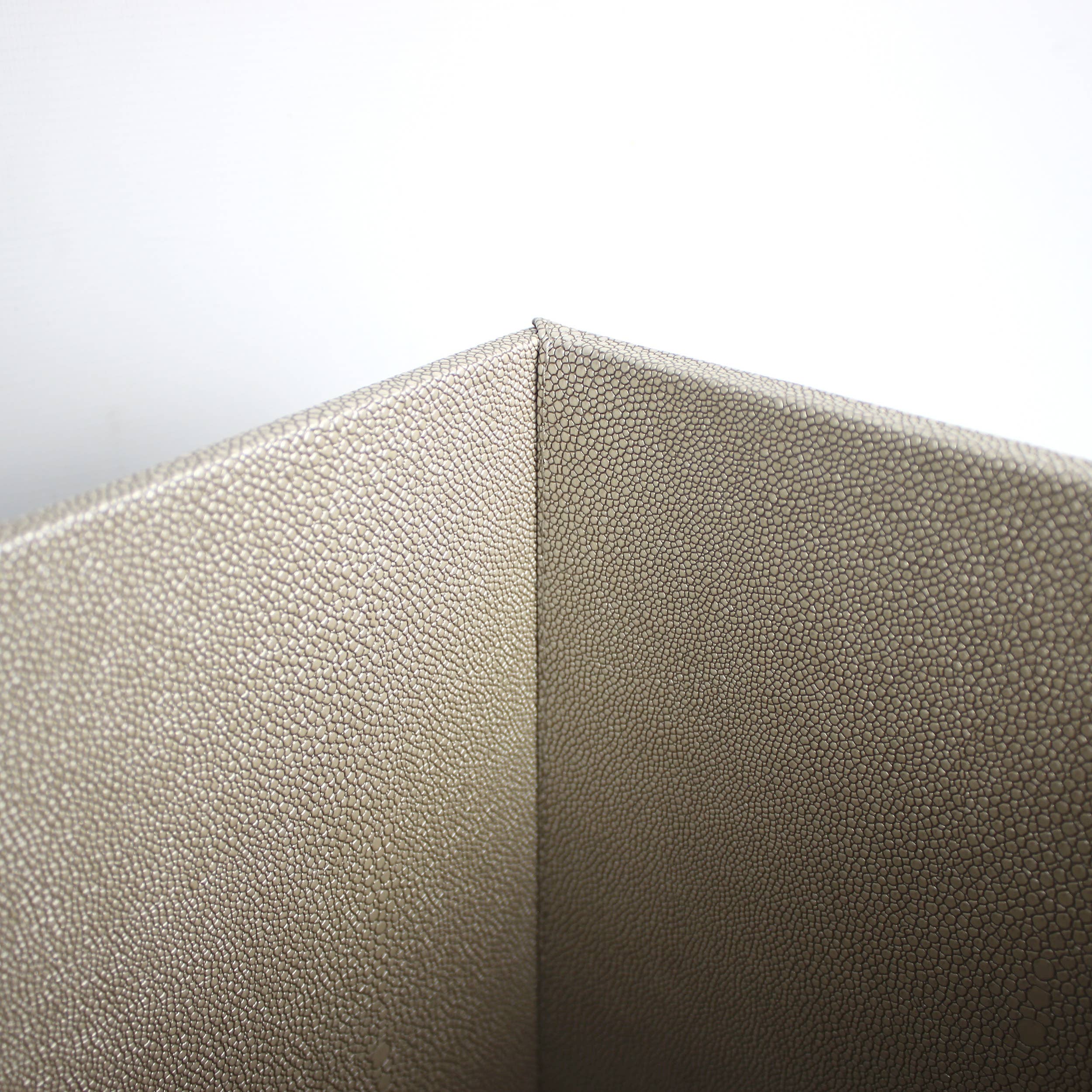 Signature Home Collection GmbH - Wholesale Trashcan/Trash Bin - Square wastebasket stingray beige trash can faux leather leather1