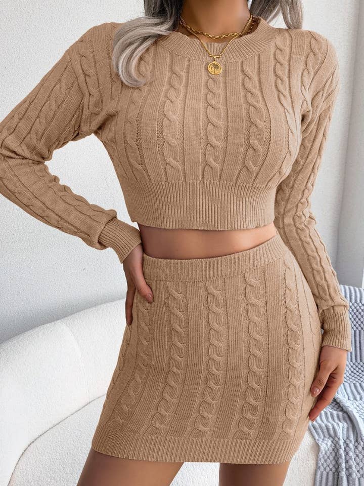 Lily Clothing - Vente Ensemble haut et jupe - Femme - CWSTB0173_ENSEMBLE SWEAT-SHIRT ET JUPE COURTS EN TRICOT TORSADÉ POUR FEMME4