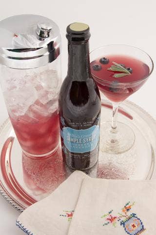 Sallie's Greatest - Venta al por mayor Preparado/sirope para cóctel - 5 oz. Jarabe simple de arándanos y lavanda3