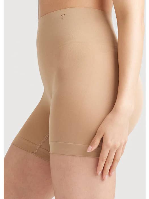Yummie - Wholesale Shapewear - Women's - Ultralight Shapewear Short - Plus Sizes Available