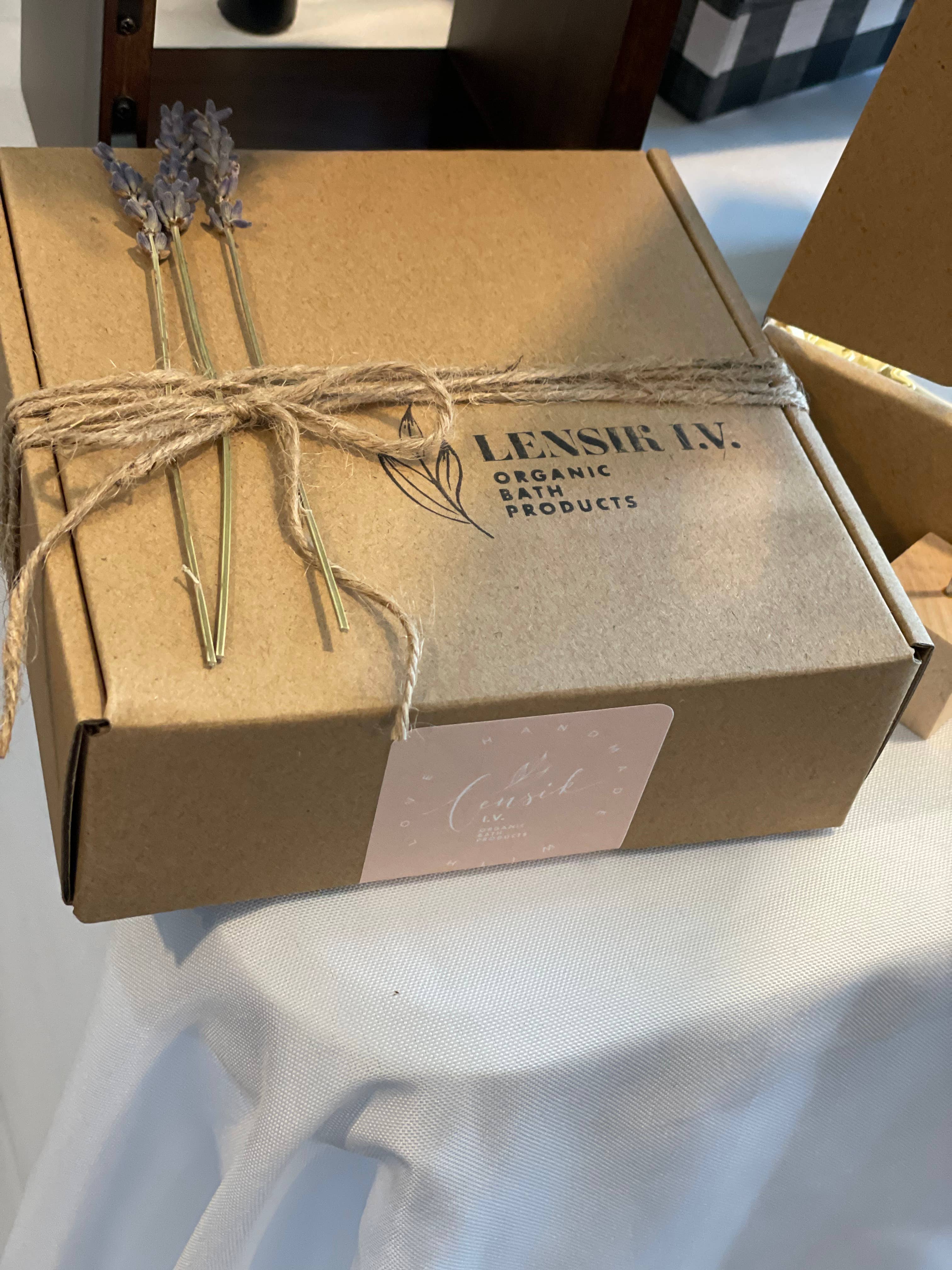 Lensik I&V - Wholesale Bath & Body Set - Lavender spa set, gift box, Birthday gift, Christmas gift 7