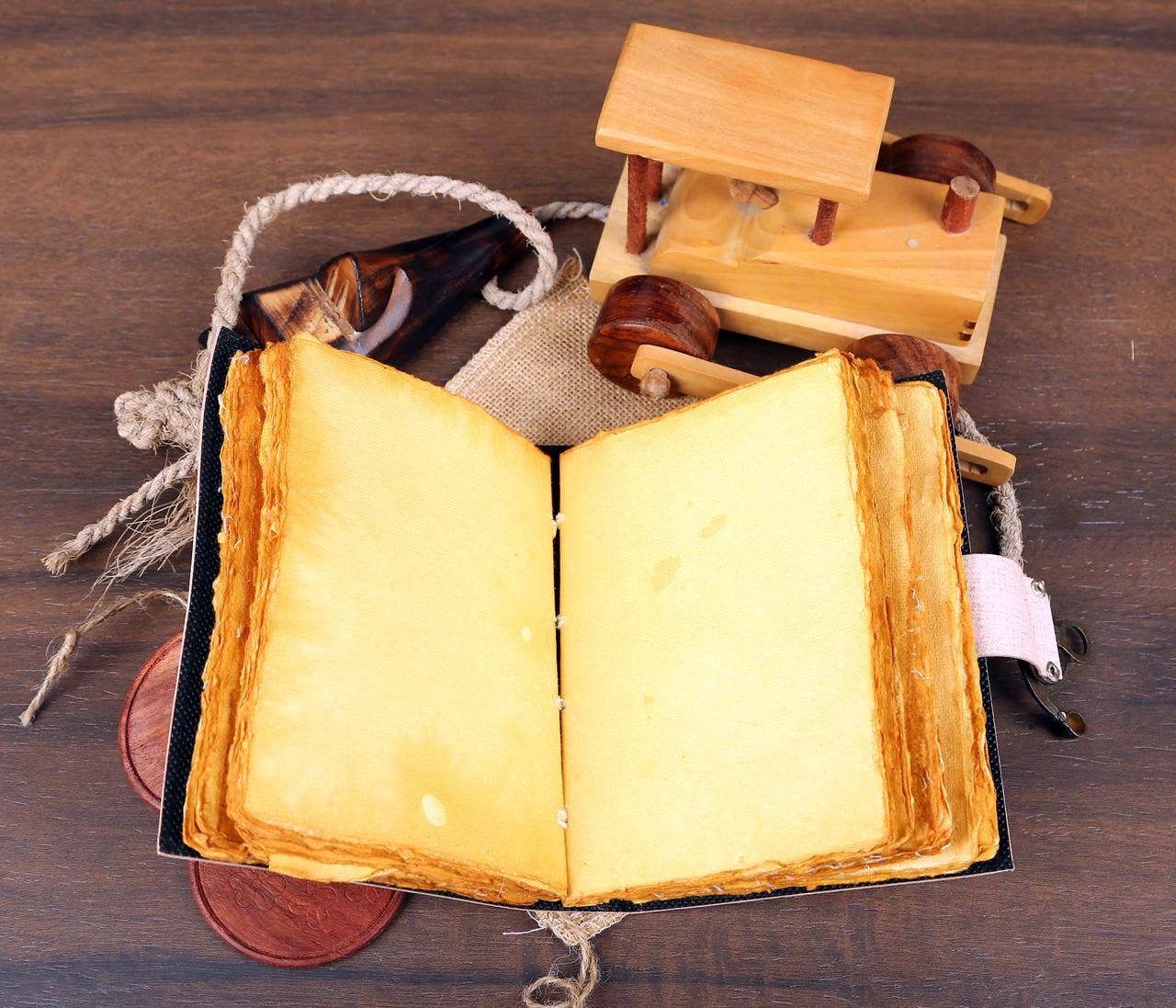 MNM HANDICRAFTS – Diário por atacado – Fases da Lua Grimório artesanal vintage livro das sombras4