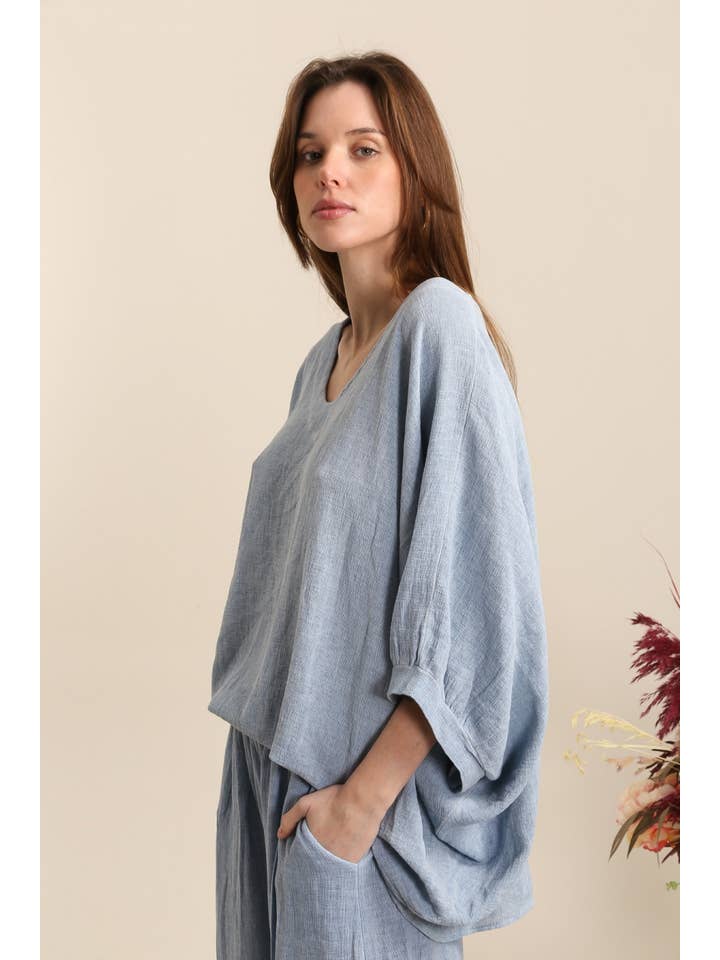 LÉA & LUC - Wholesale Tunic - Women's - Blouse in 50% linen and 50% cotton REF. 4652