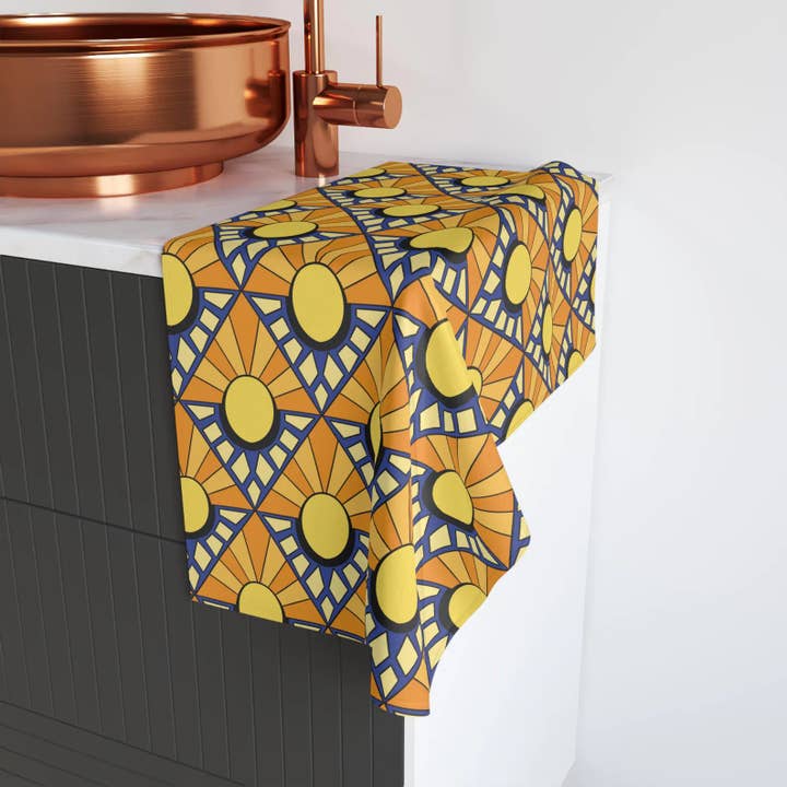 Serviette de toilette lever et coucher de soleil mi-siècle - Orange Jaune Bleu pour la vente par Foxfire & Co