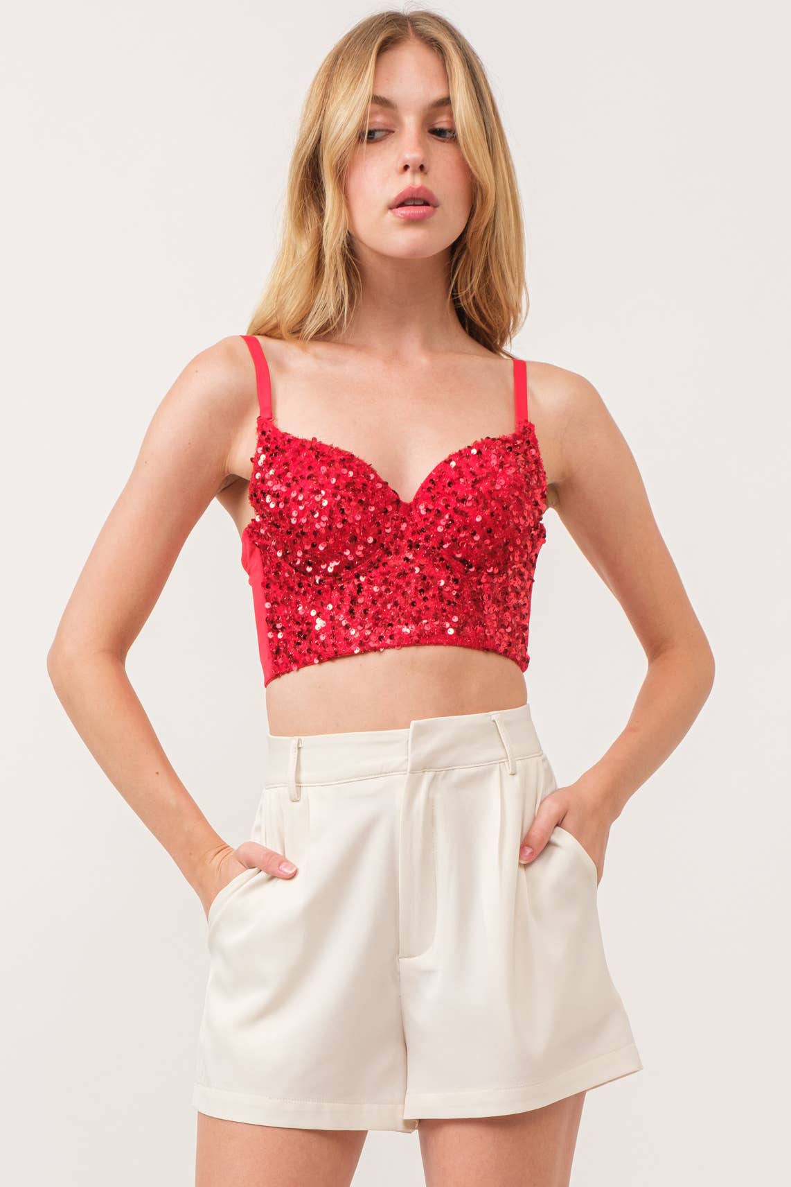 KIWI – Engroshandel Shorts – Kvinder – IP2774 dressyede shorts med høj talje21