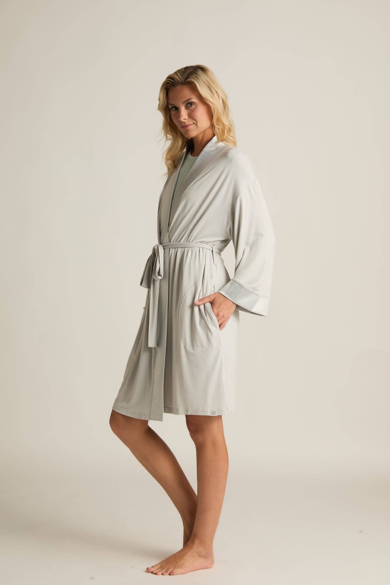 Faceplant Dreams - Wholesale Robe - Women's - Kimono Robe24