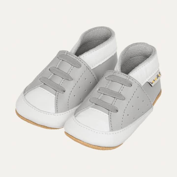 Pantofole da neonato in pelle - Sneakers grigie per la vendita all'ingrosso da parte di LAIT ET MIEL