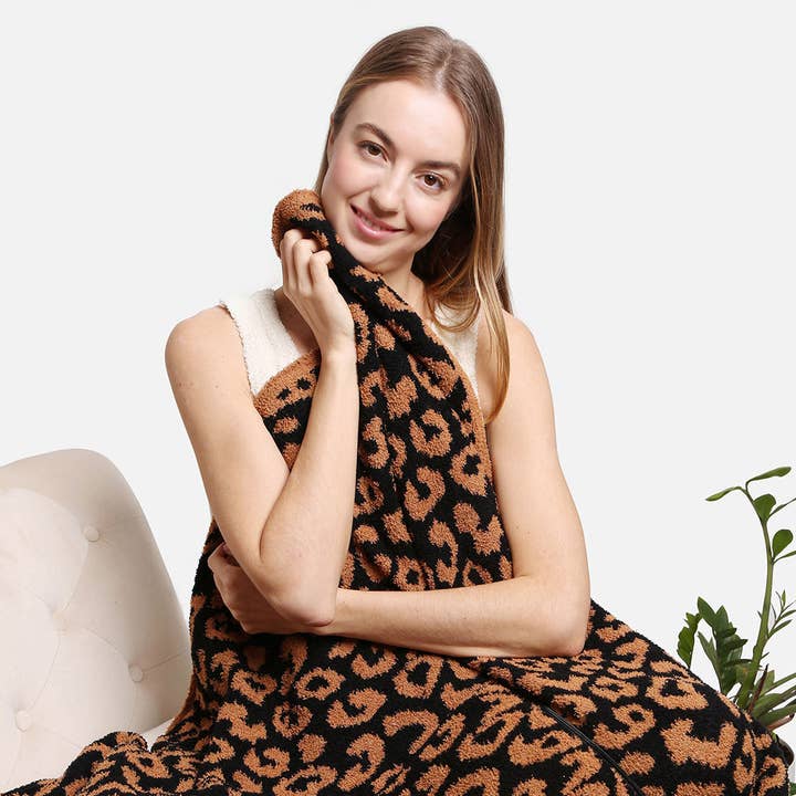 Fashion City - Wholesale Throw Blanket - 2 In 1 Leopard Print Throw Blanket & Pillow8