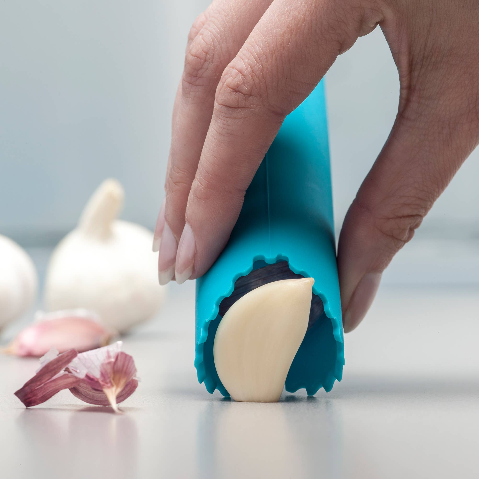 Kitchen Innovations Inc. - Wholesale Peeler - Silicone Garlic Roller2