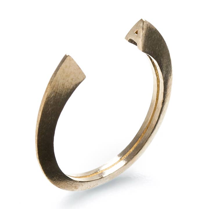 Un Anello per la vendita all'ingrosso da parte di ALEFBA