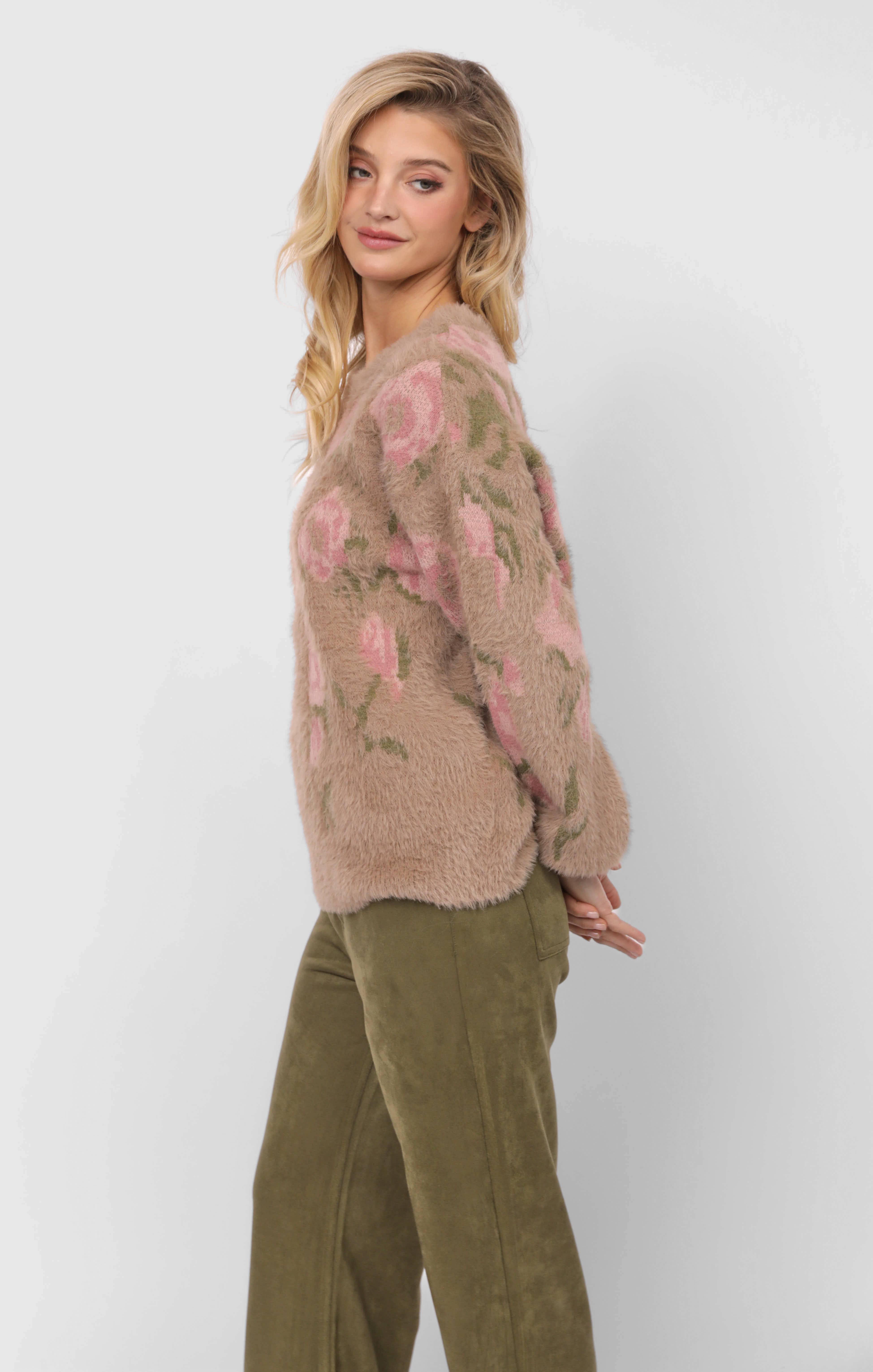 Sadie & Sage - Wholesale Knitted jumper – Women′s - Camila Eyelash Yarn Jacquard Pullover Sweater : TAUPE MULTI2
