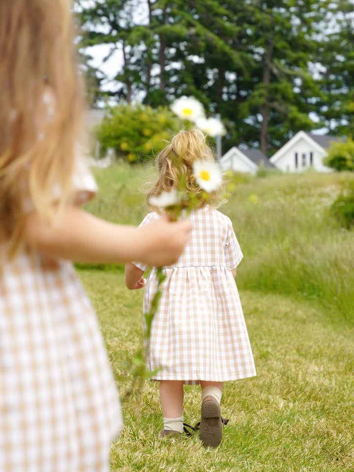 Aurelia & Co. Baby - Wholesale Dress - Kids - Gingham Linen Blend Dress 3