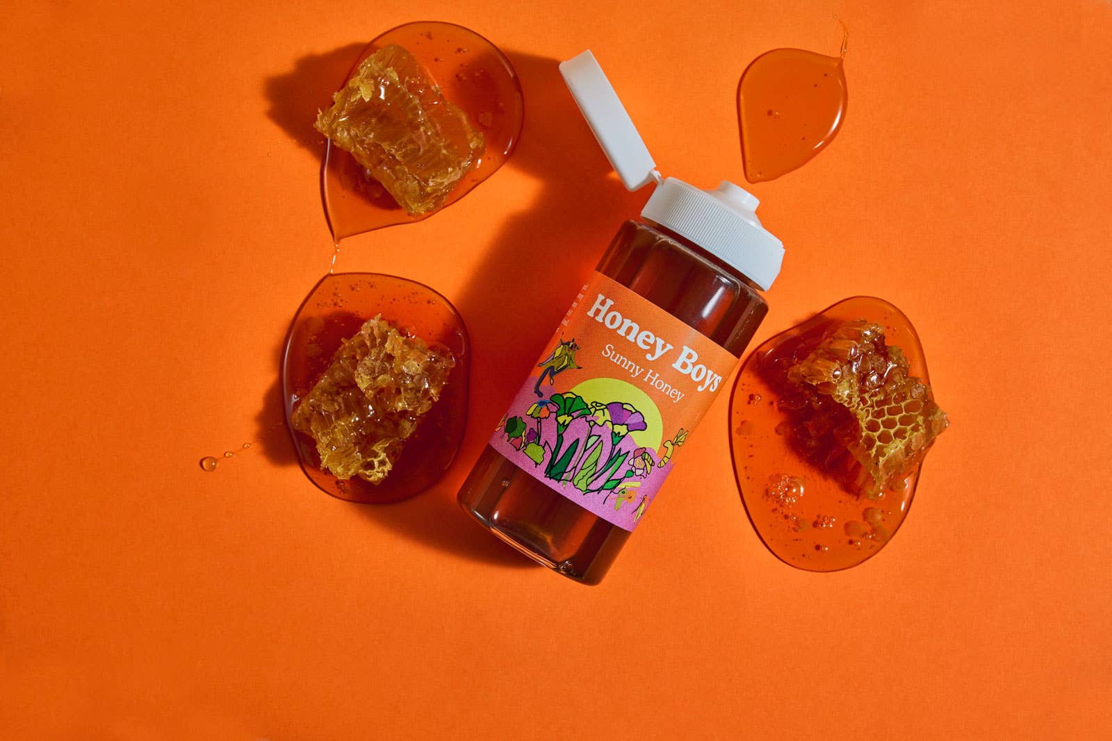 Hive & Harvest - Vente Miel - Miel en Squeeze Sunny Raw Australian Honey Boys (330g)0