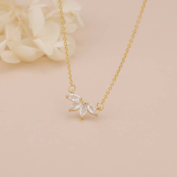 Melange Blanc - Wholesale Pendant/Charm Necklace - N024 marquise necklace, flower necklace, pendant necklace4
