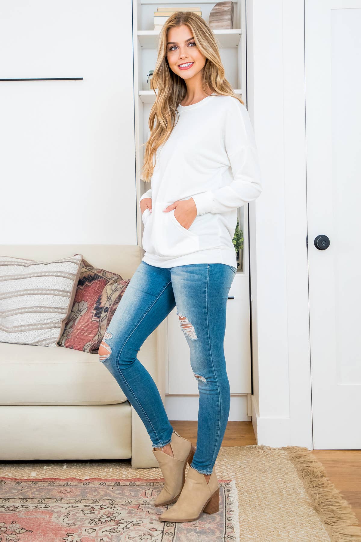 You & Me - Wholesale Tuniek - Dames - YMT20011V-BADSTOF TOP MET LANGE MOUWEN EN KANGOEROEZAK3