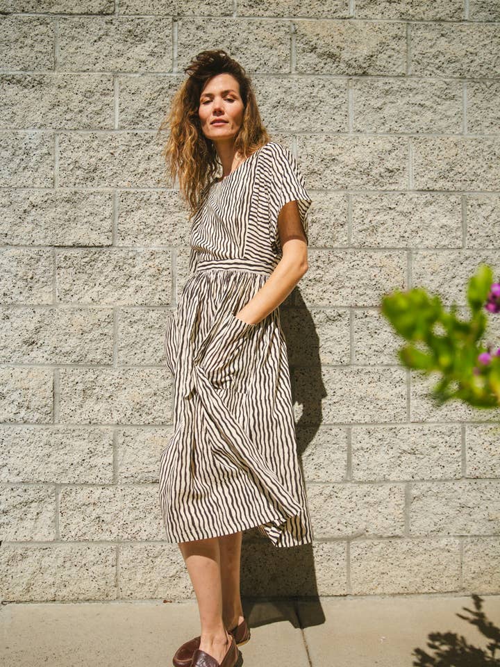 Robe en allumettes pour la vente par World of Crow llc