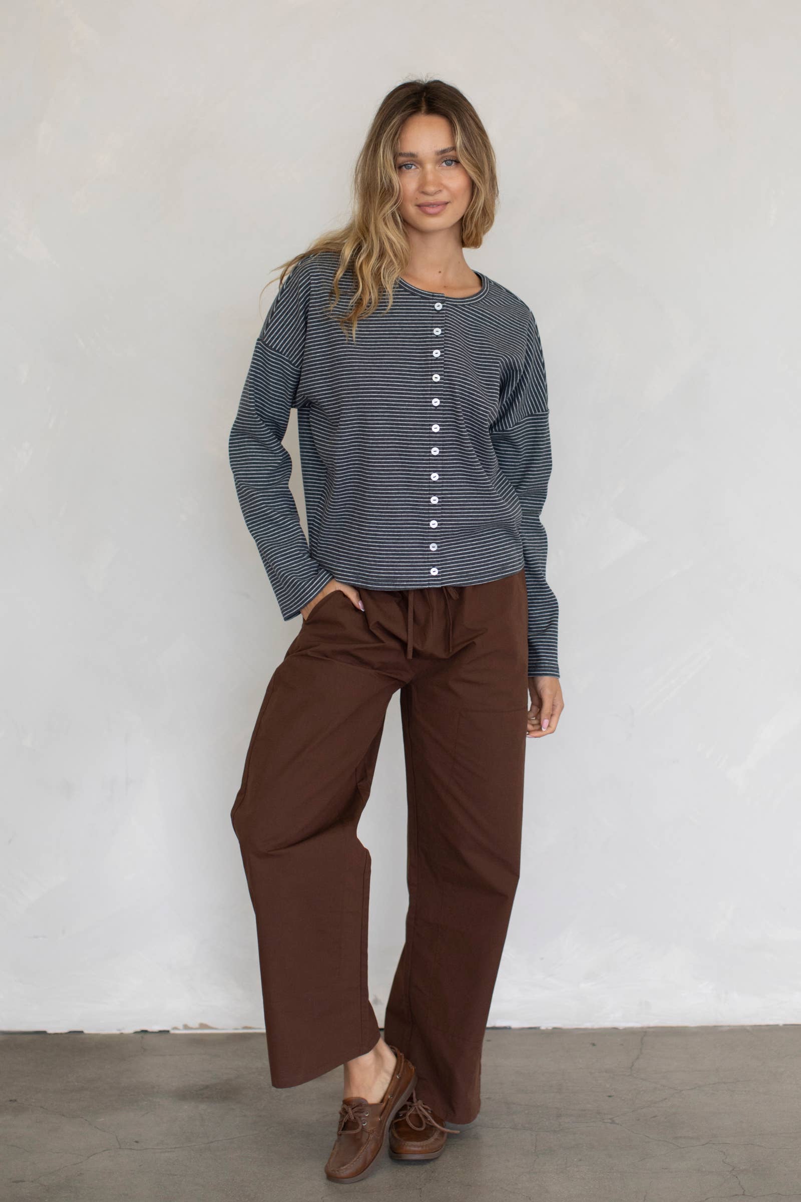 Things Between - Vendita all'ingrosso Pantalone - Donna - Pantaloni Ronnie9