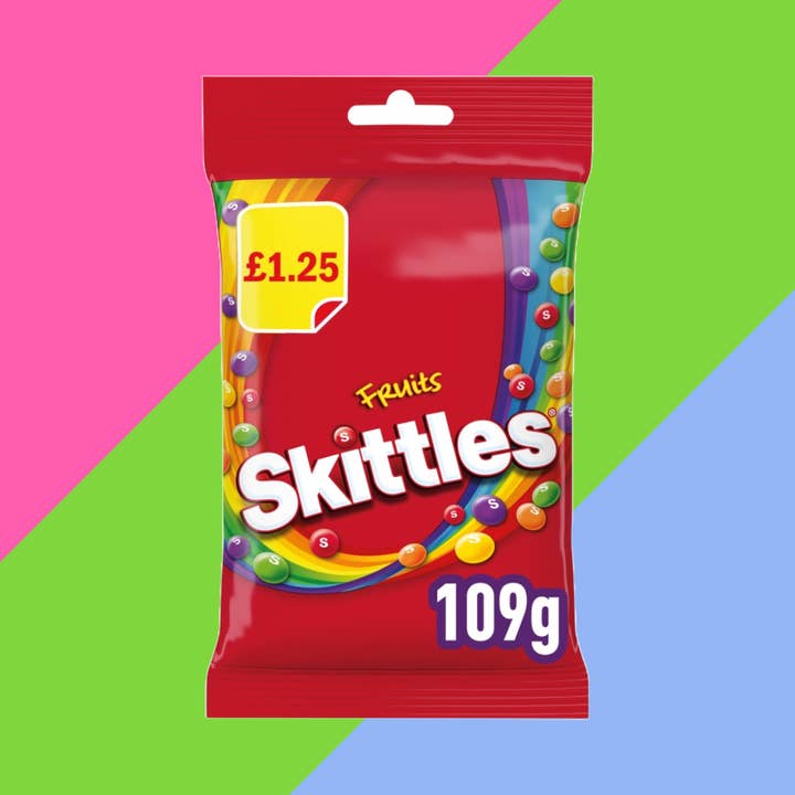 Sac de friandises Skittles Fruits Vegan 14x109g 1,25 £ PMP pour la vente par Gaffney's Sweets & Treats Wholesale