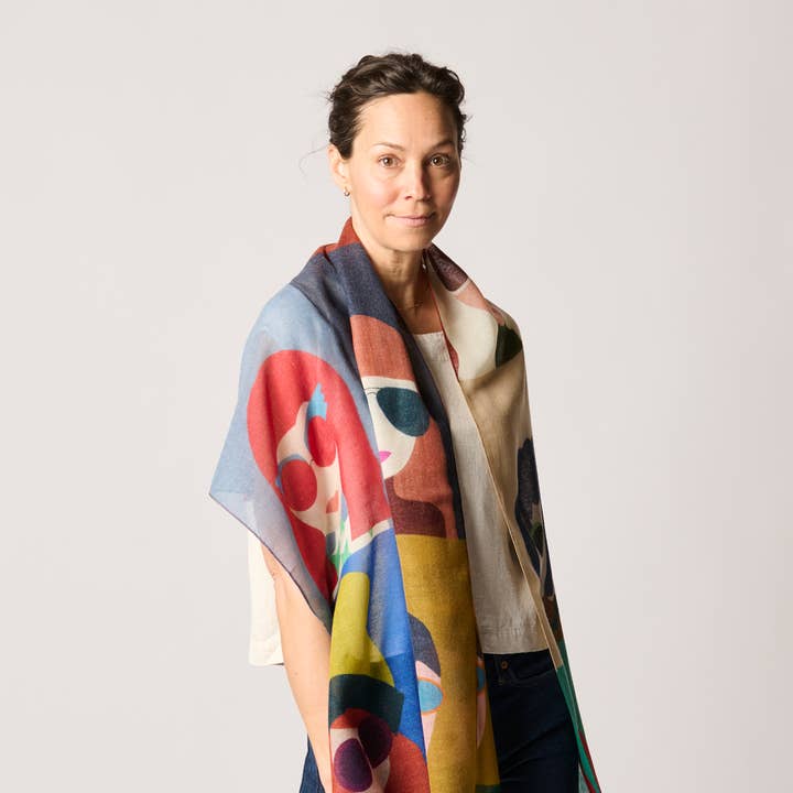 Margolis Pineo Italia - Wholesale Scarf - Women's - NEW! "GIRLS WITH GLASSES" ART SCARF in SOFT WOOL FLEECE19