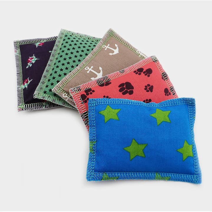 4cats Heimtierbedarf GmbH - Wholesale Pet Toy - Cat - 4cats Classic Cuddly Cushion Valerian 50 Pieces + 1 Display2