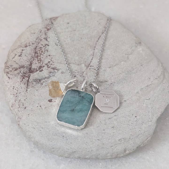 De Trio Smaragd, Citrien en Charm Ketting voor wholesale door Lapis London