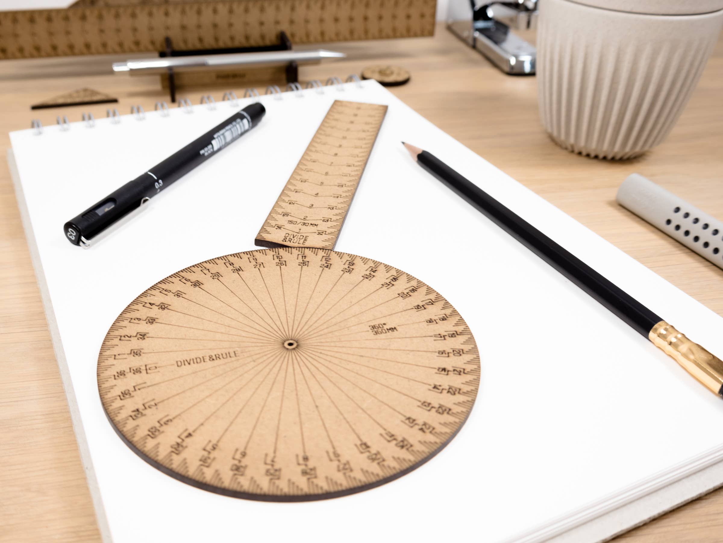 Divide and Rule – wholesale Ruler – Rule 150mm - Original8