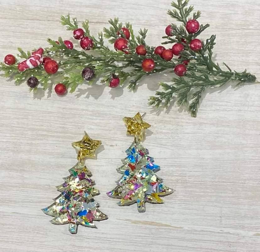 Maggie G - Wholesale Dangle Earrings - Christmas Tree Acrylic Earrings1