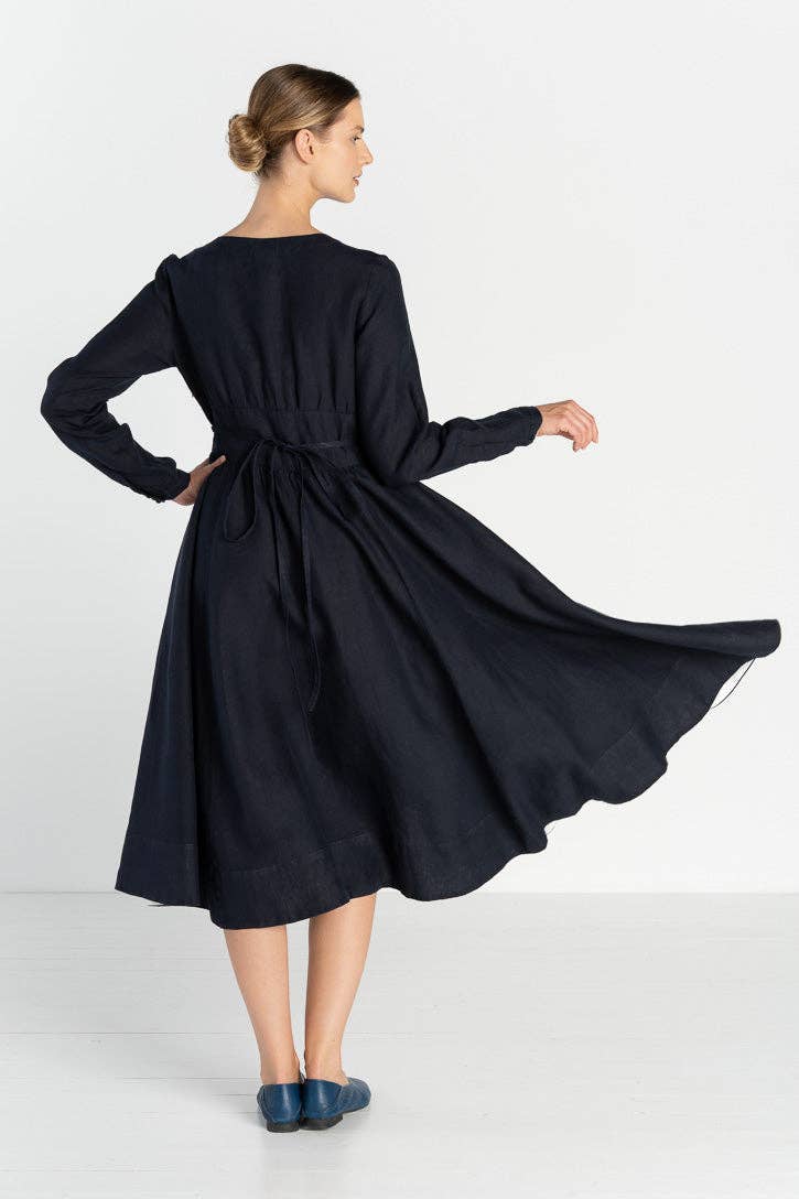 Son de Flor – Großhandel Kleid – Damen – Diane – Leinen-Midikleid mit V-Ausschnitt5