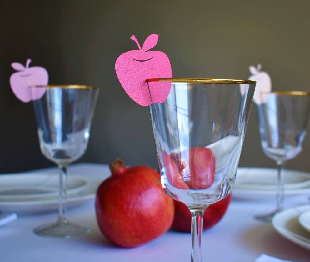 thekitcut - Wholesale Decal - Party Decorations - Rosh Hashanah apple glass decoration | Jewish holiday decor5